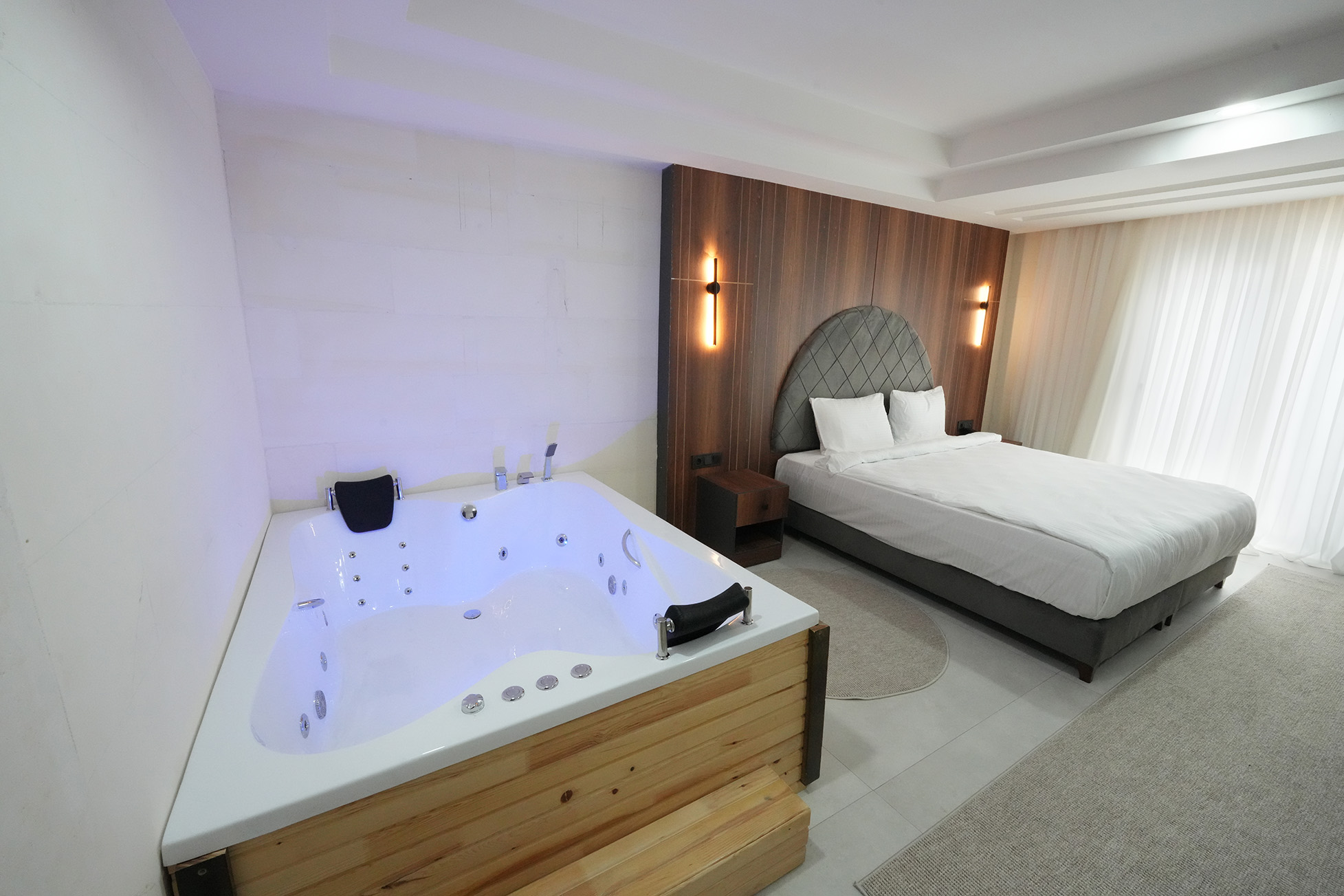 Mariad Hotel 610
